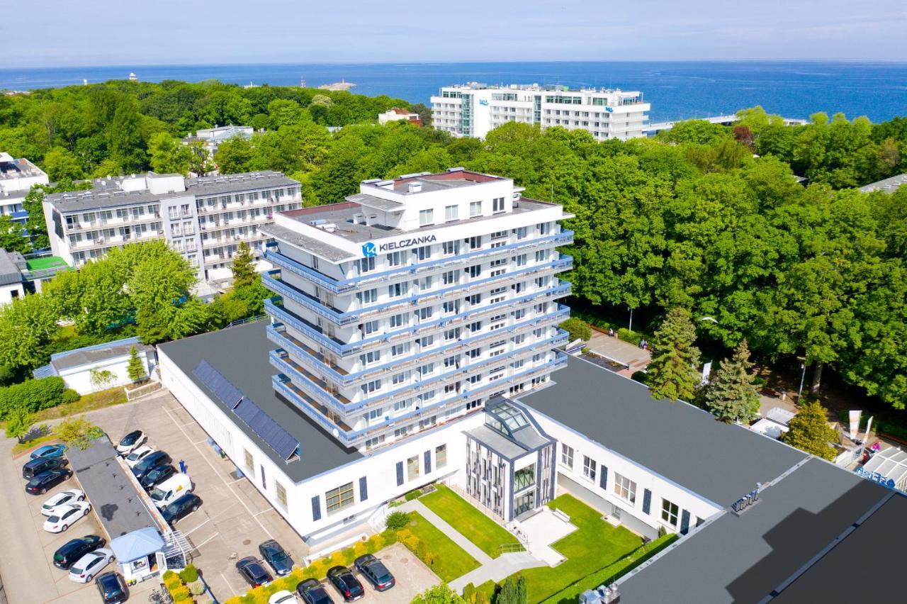 Dom wakacyjny Przy Promenadzie *
